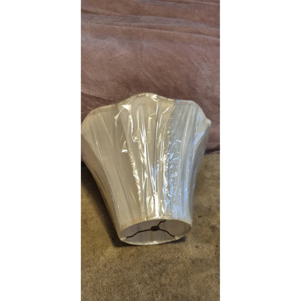 Lot of 4 Stacy Lynn Studios Fashion Lampshades – White –‎ New NOS